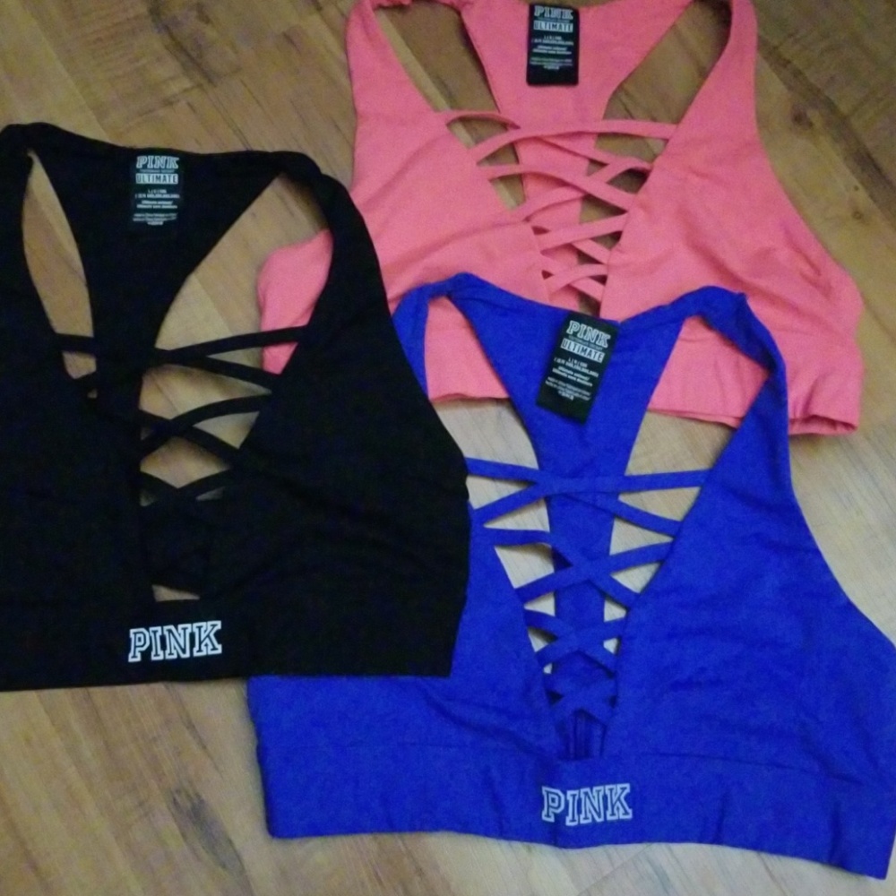 Victoria Secrets sport Bra's